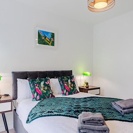 3 Bedroom Swanley House Εξωτερικό φωτογραφία